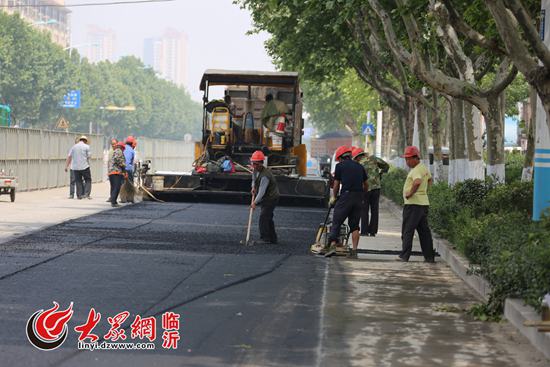 臨沂陶然路雨水管道工程18日完工，全線貫通